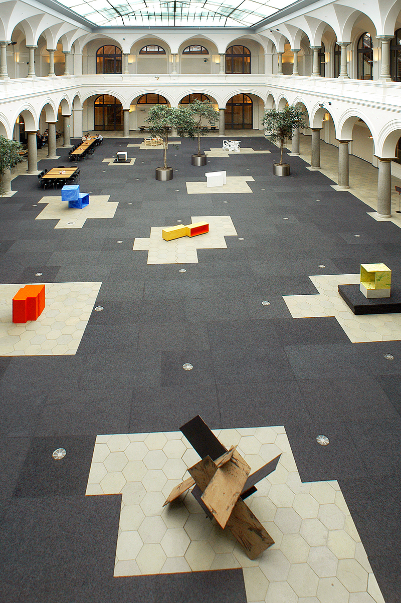 Bundesministerium f&uuml;r Verkehr Bonn und Berlin, 2004